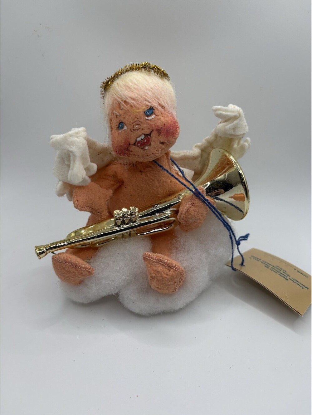 Vintage Annalee Doll 1994 Christmas Angel with trumpet & Cloud 7110